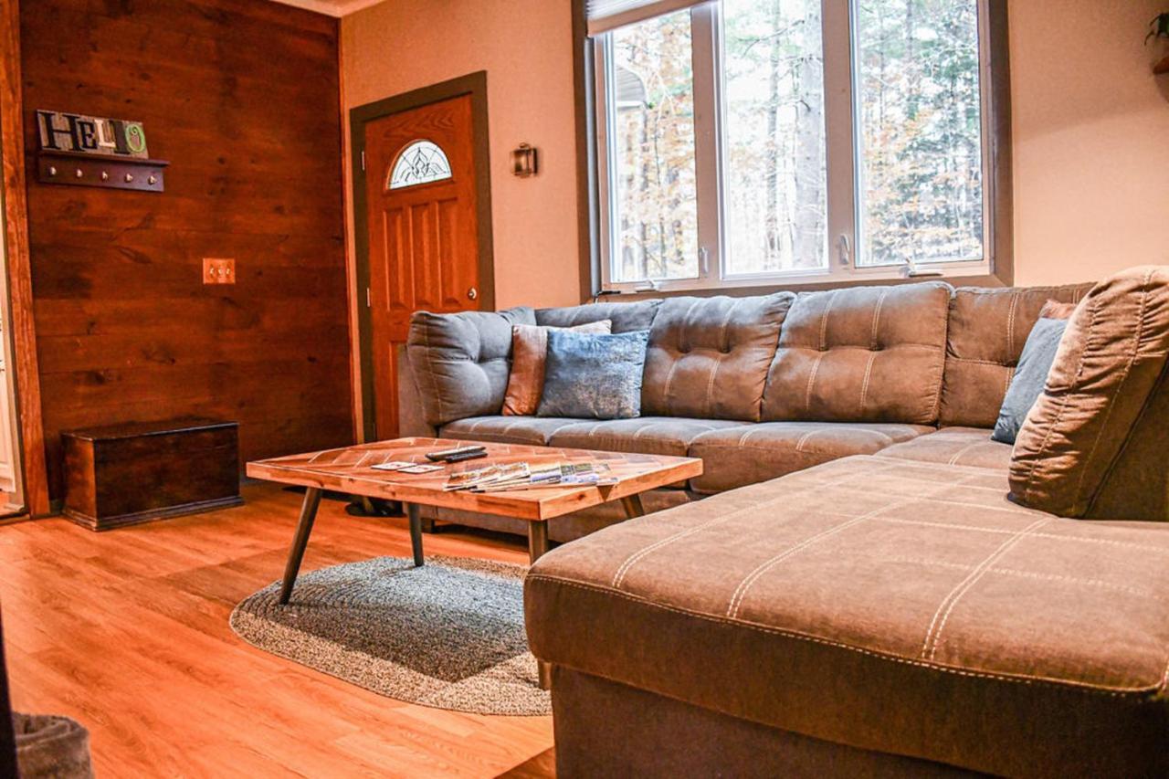 Brook Road Cabin Goshen Bagian luar foto